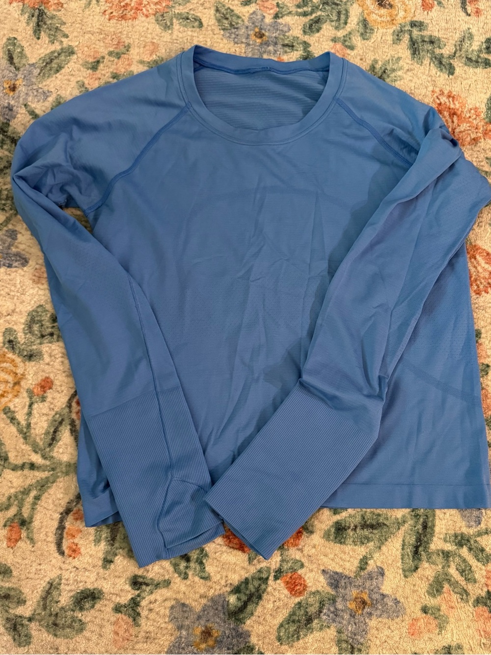 Lululemon swiftly tech race length long sleeve top